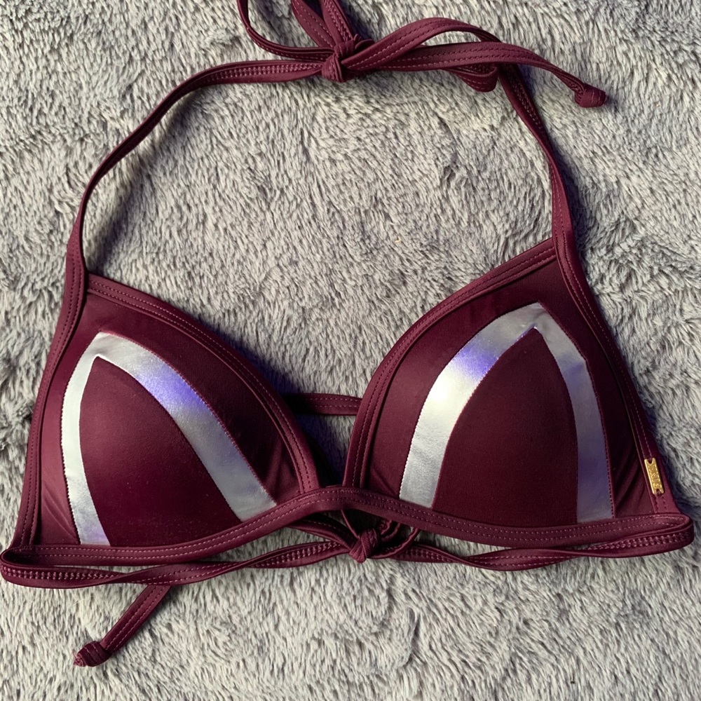 Pink VS bikini!